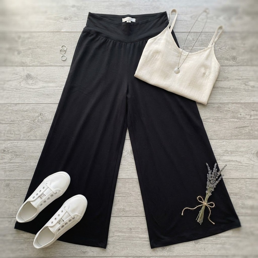 OFFLINE by Aerie The Hugger Black Wide Leg Regular Rise Pants Medium
